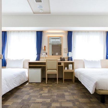 Toyoko Inn Kyoto Gojo Omiya מראה חיצוני תמונה