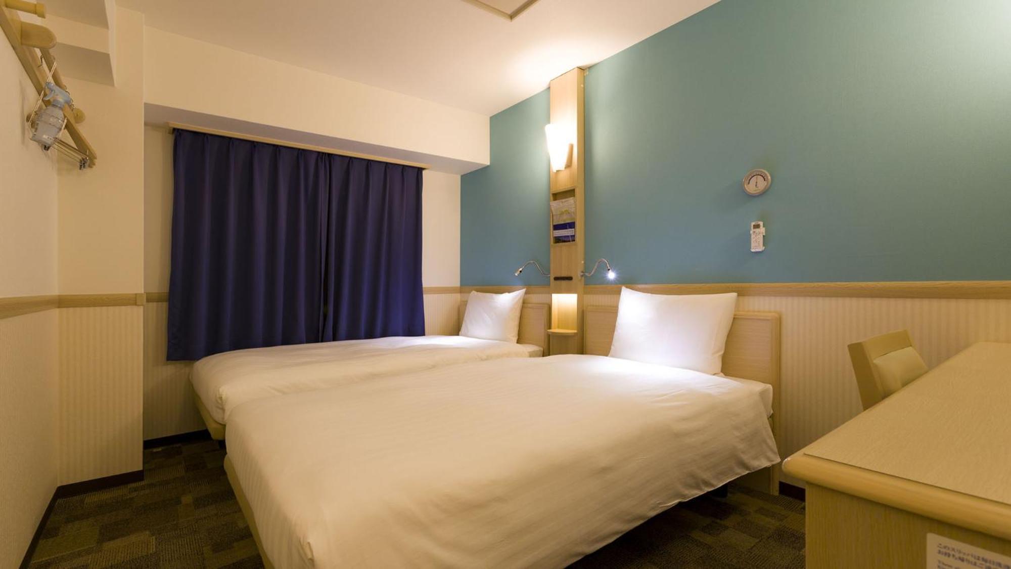 Toyoko Inn Kyoto Gojo Omiya חדר תמונה