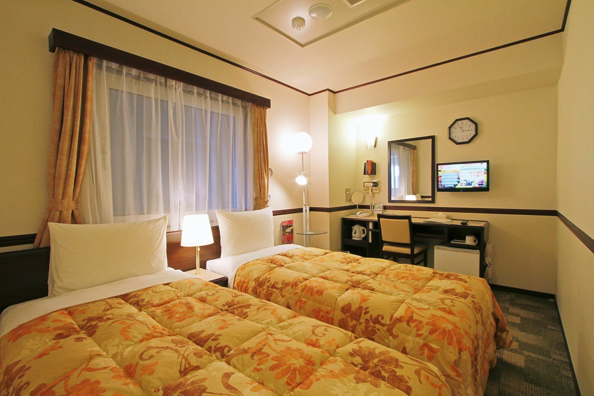 Toyoko Inn Kyoto Gojo Omiya מראה חיצוני תמונה